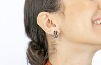 Viridiana Earrings Black Zirconia Stones - benitojewelry