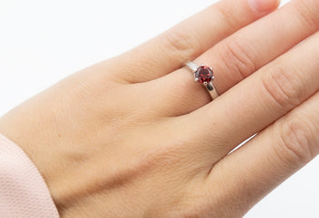 Marta Ring Red Fianit Stone - benitojewelry