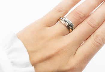 Arya Ring Black Zirconia Stones - benitojewelry