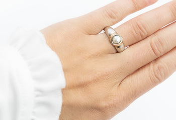 Licia Ring White Pearl - benitojewelry